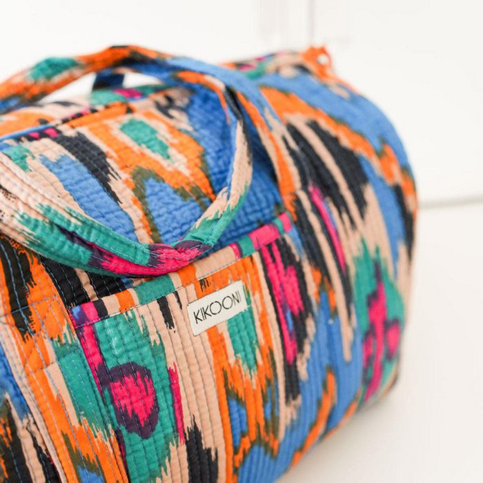 make-up & weekend bags